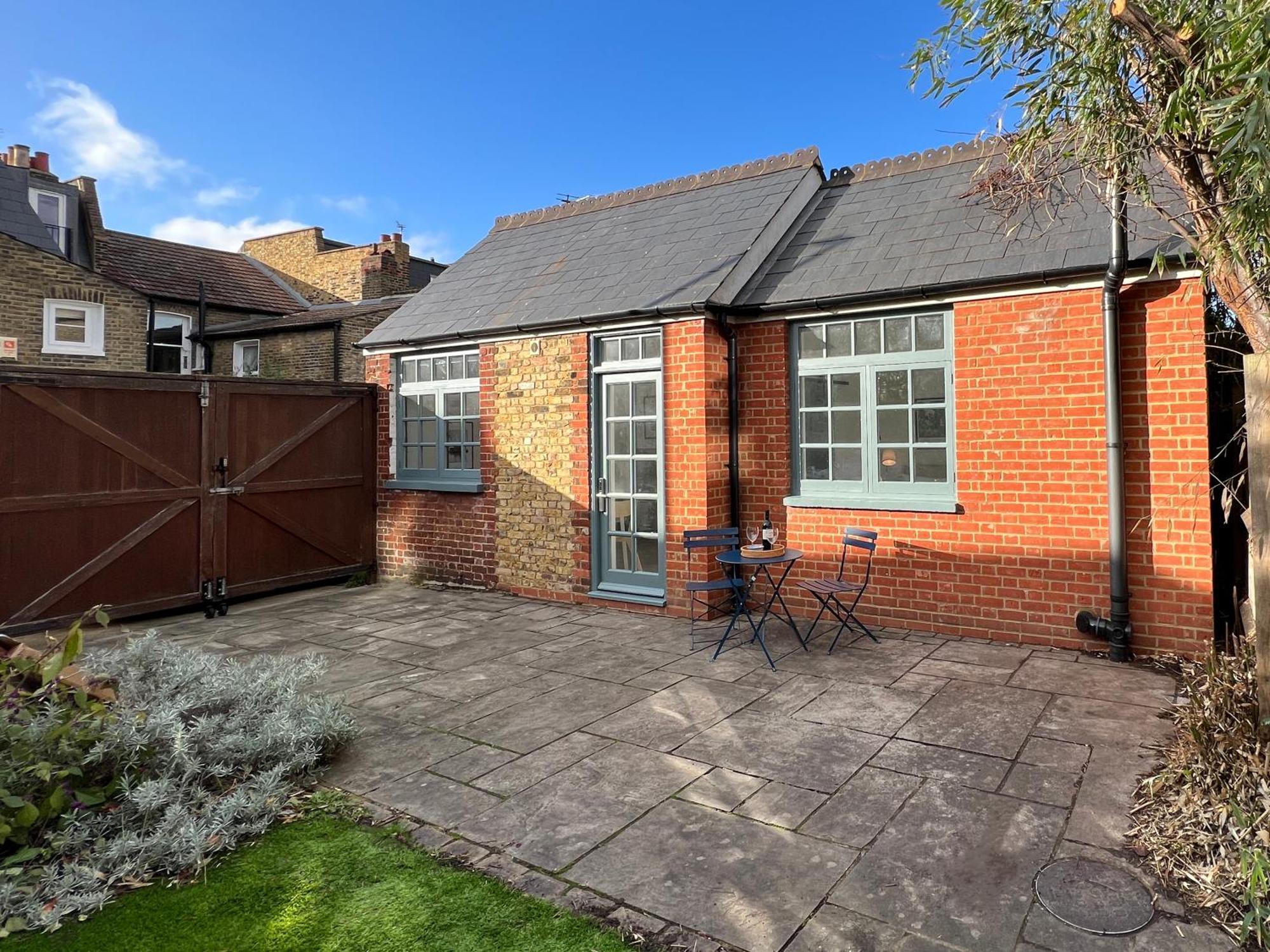 Forge Cottage - Pretty 1 Bedroom Cottage With Free Off Street Parking London Exteriör bild